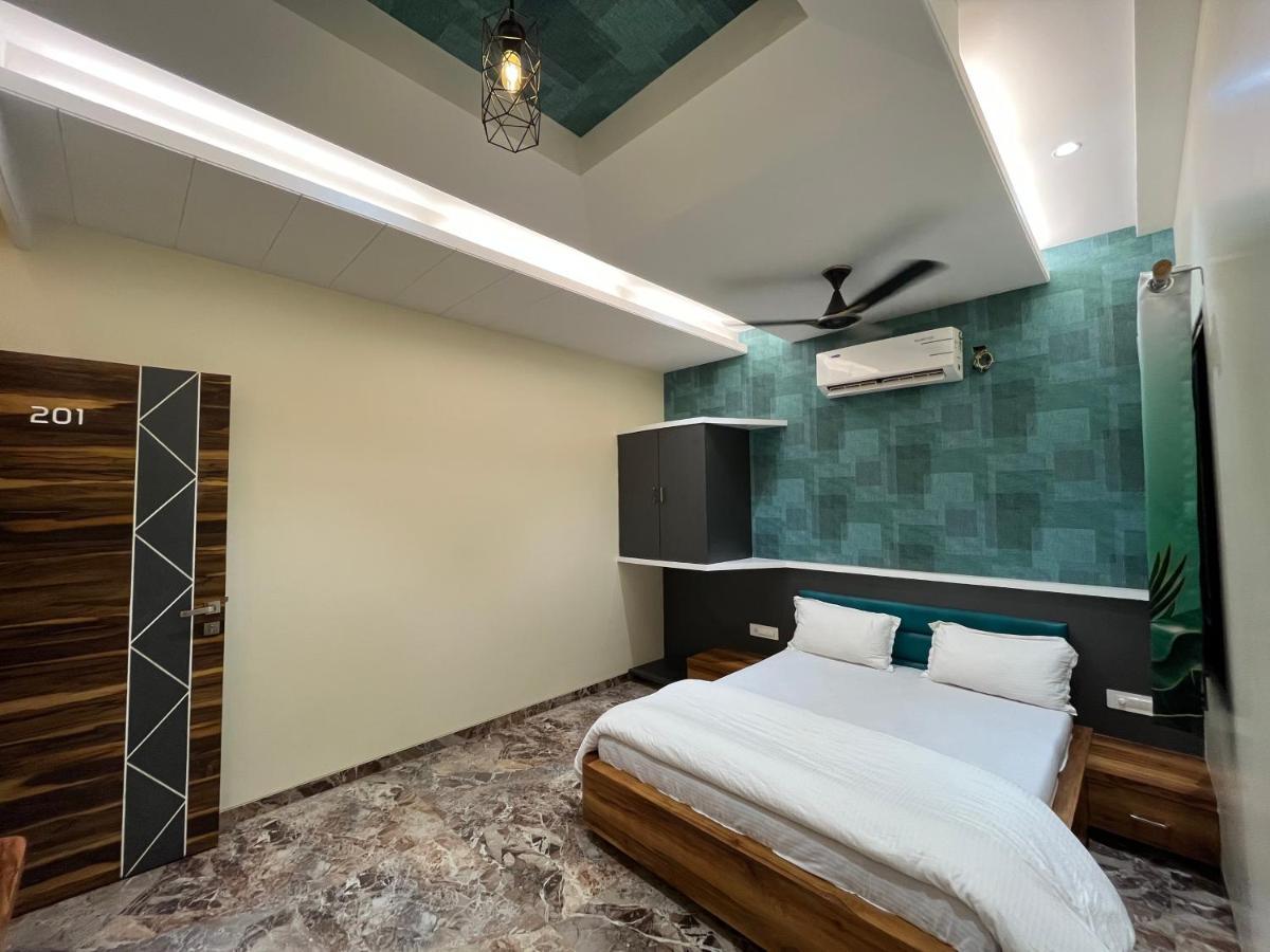 Hotel Aryadeep Phardāpur Esterno foto
