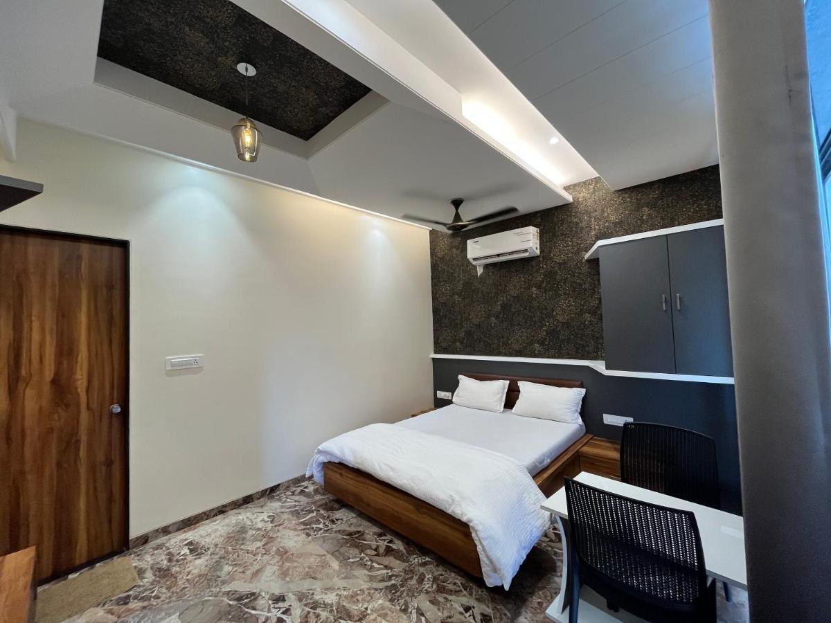 Hotel Aryadeep Phardāpur Esterno foto